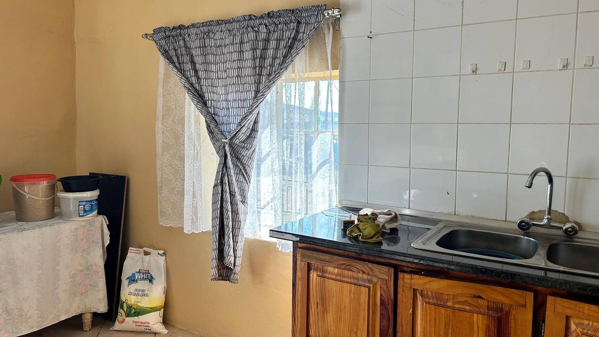 Fouriesburg House | Comfortable Home Away From Home