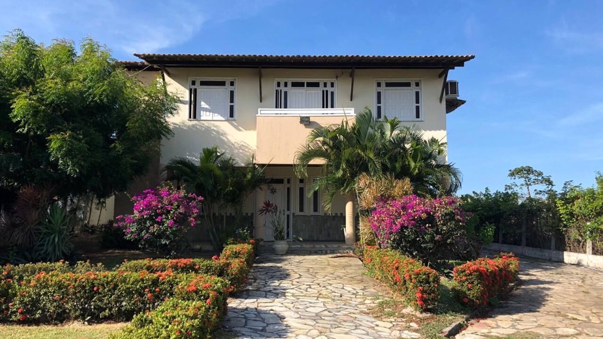 Aruanda House | Comfortable home and great location