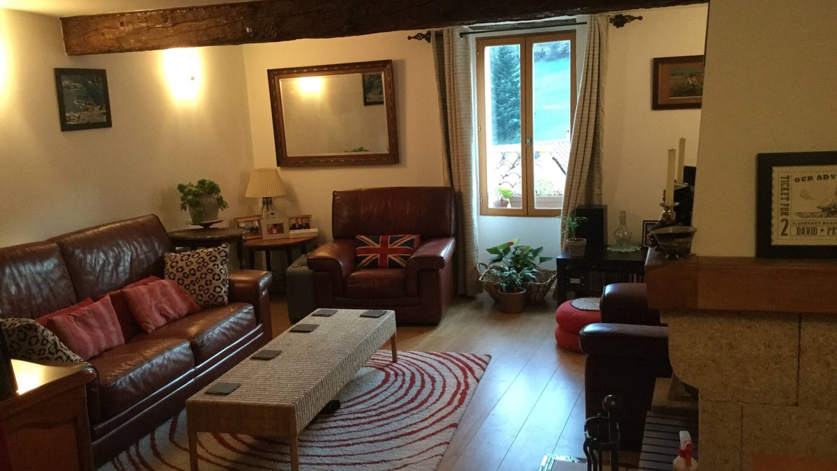Le Vivier House | Comfortable home from home for couples who enjoy privacy and a bit more comfort