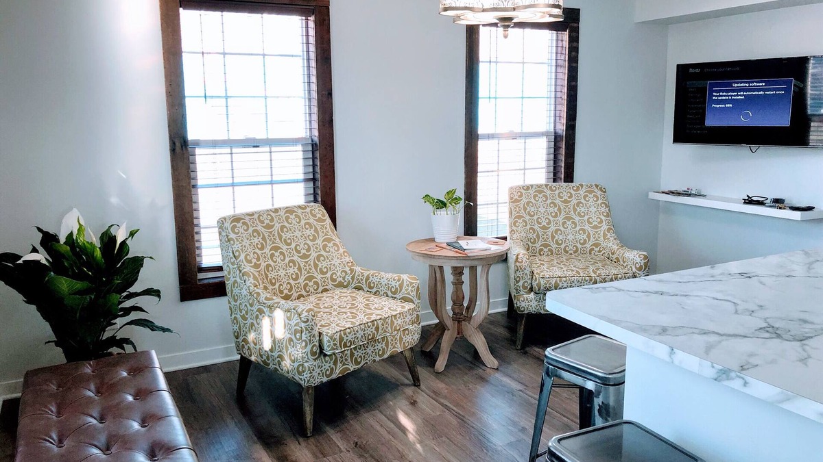 Cedar Rapids House | Comfortable Home in the Heart of Historic NewBo near Downtown - King Bed!