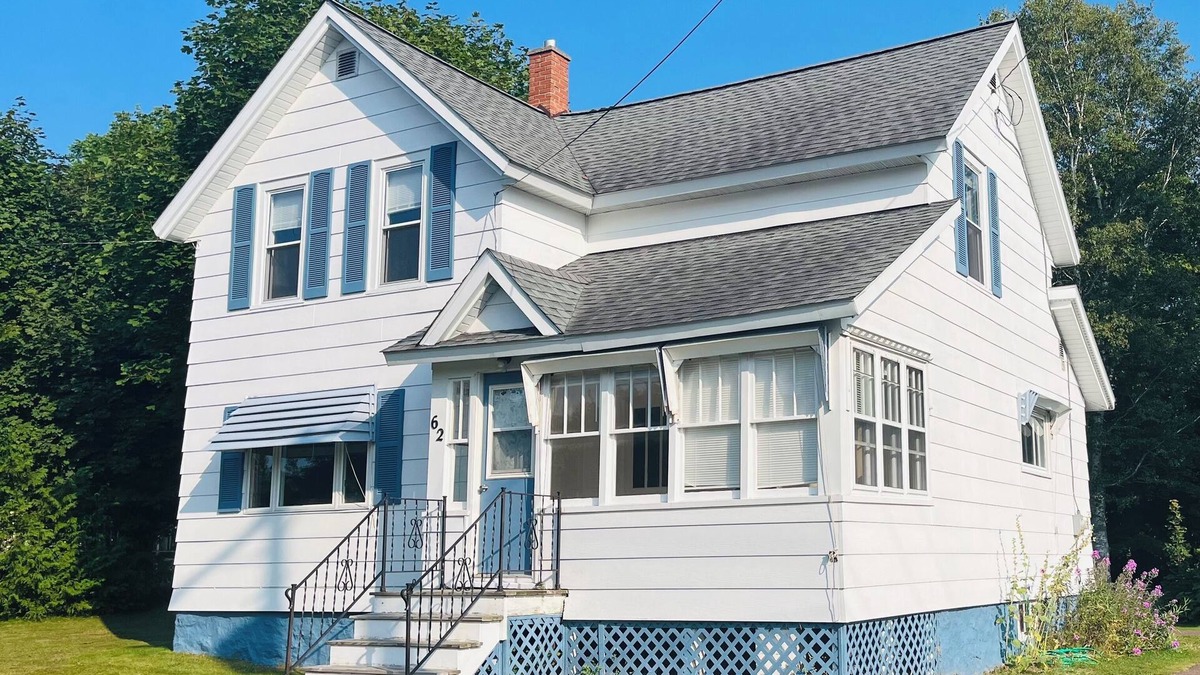 Mohawk House | Comfortable home in the heart of the Keweenaw!