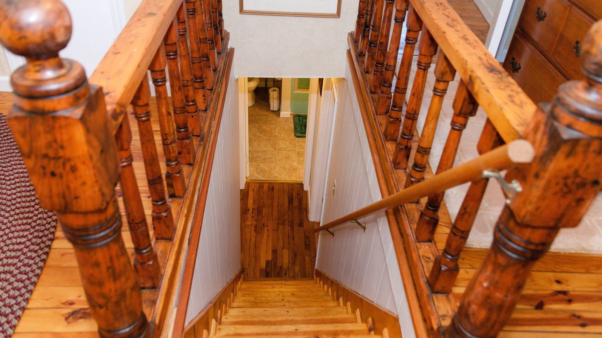 Jefferson Cottage | COMFORTABLE, HOMEY, FULLY RENOVATED MOUNTAIN COUNTRY COTTAGE