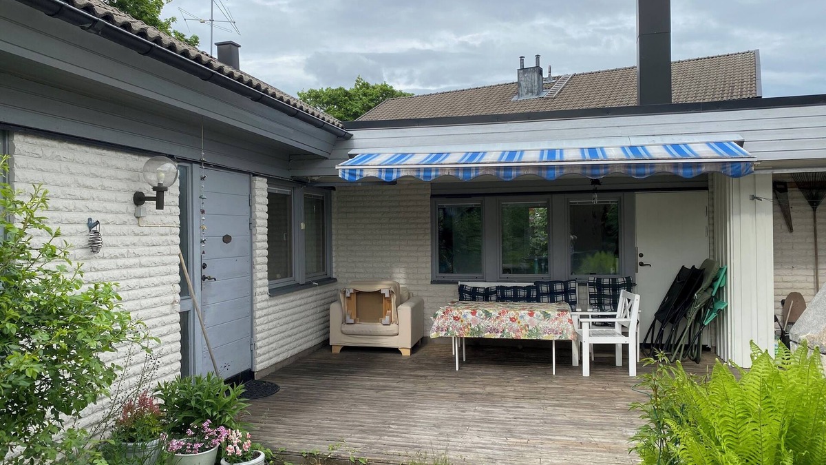 Umea Villa | Comfortable house on quiet street in oldest part of Umeå. Fully equipped.
