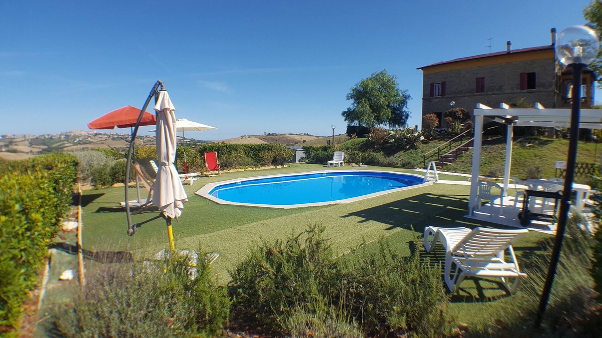 Torre San Patrizio Villa | Comfortable villa with private pool near the sea in the Marche countryside