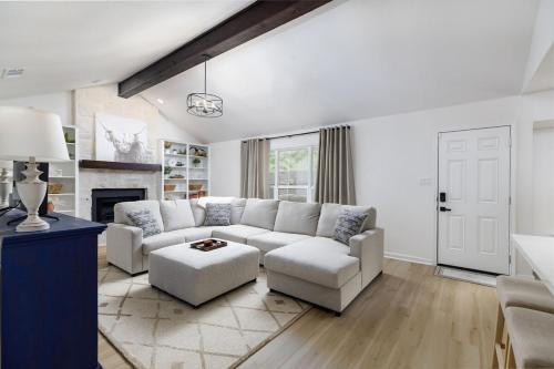 Mesa Ridge House | Comfortable Poker House Near Kalahari & Dell Diamond