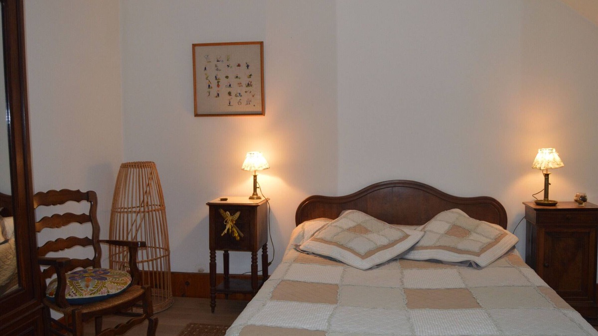 Montchevrier Bed & Breakfast | Comfortable rooms on a farm in the heart of Berry