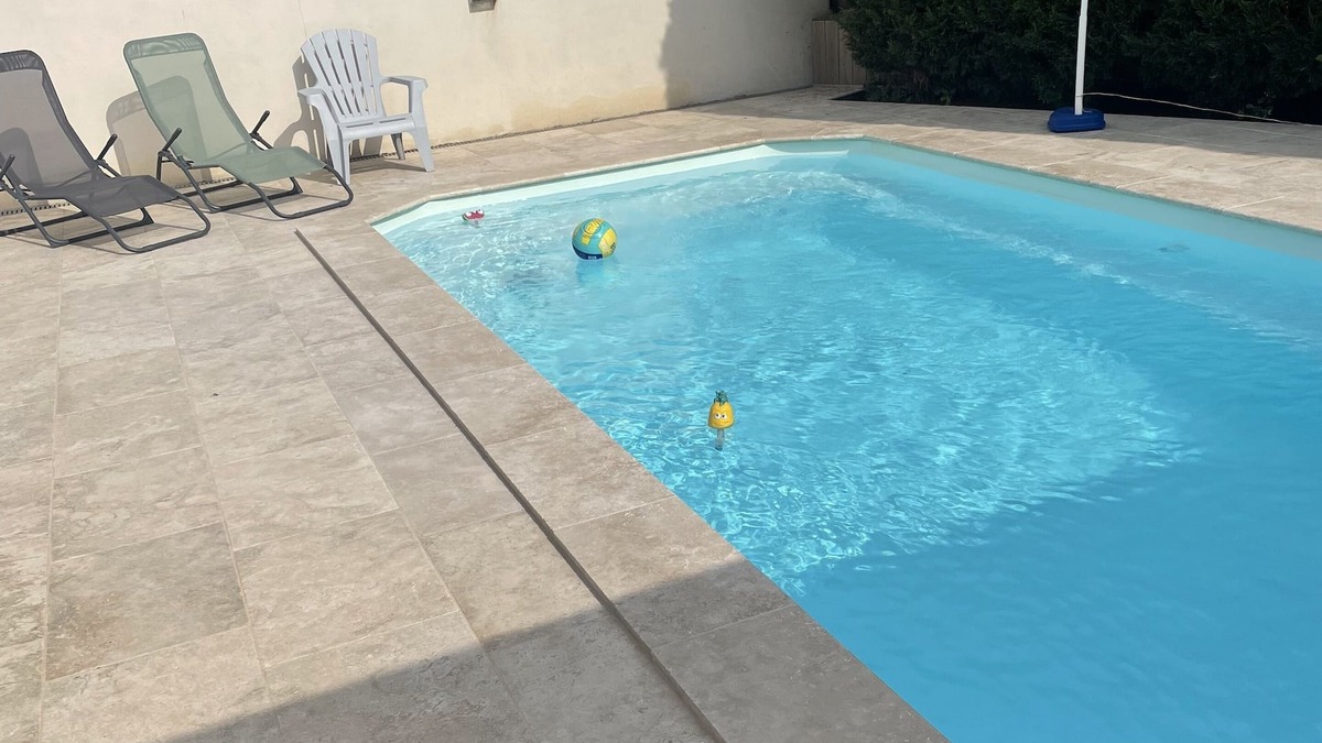 Biguglia Apartment | Comfortable studio 5 min from the beach + pool access