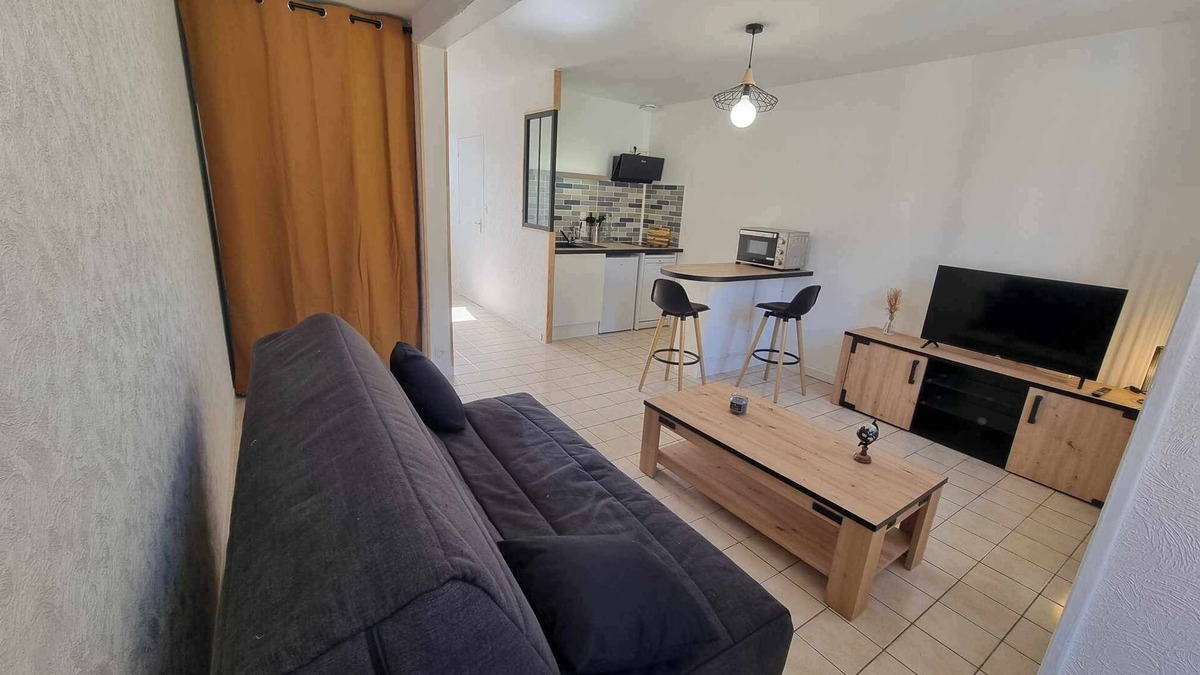 Vallan Apartment | Comfortable studio 5 min from auxerre