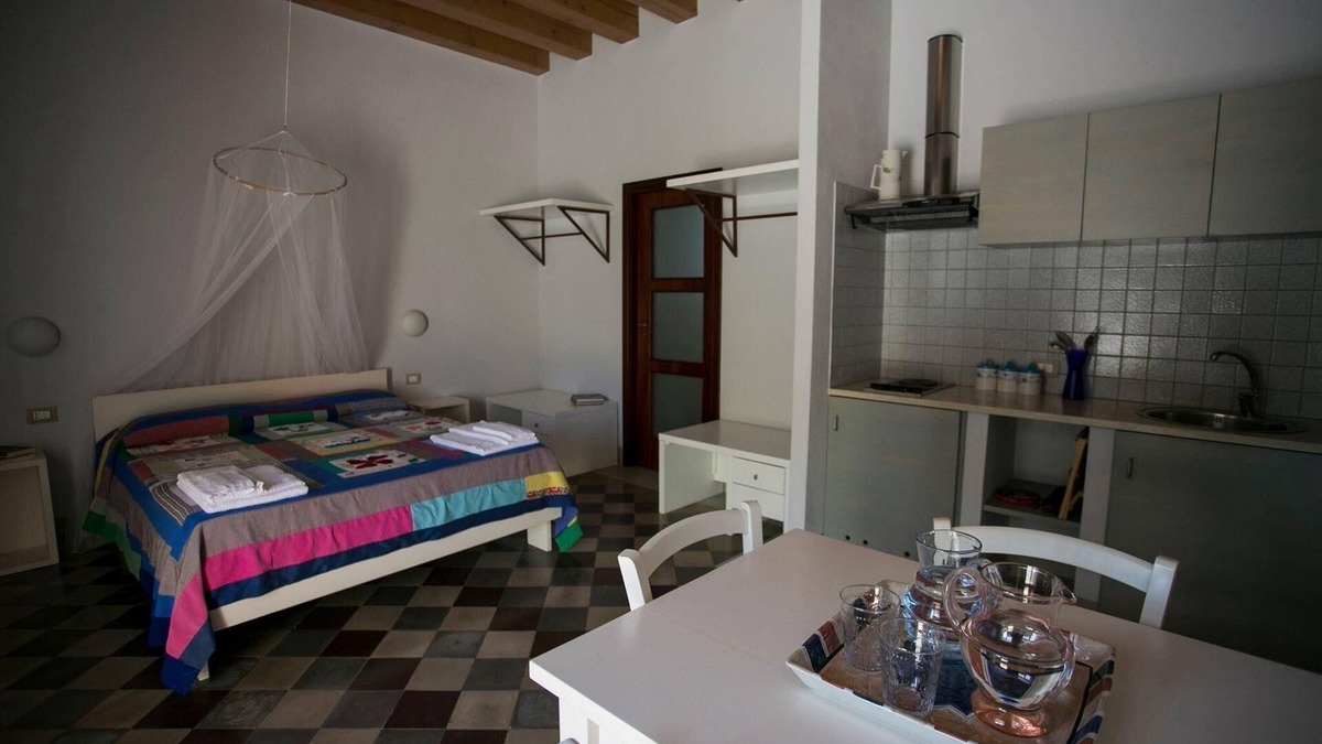 Syracuse Other | Comfortable studio apartment 6 km from Syracuse city