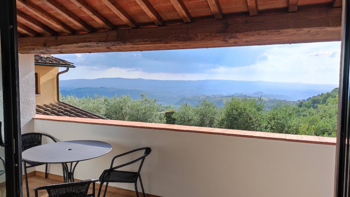Magliano Apartment | Comfortable studio apartment, terrace panoramic view of Chianti hills.