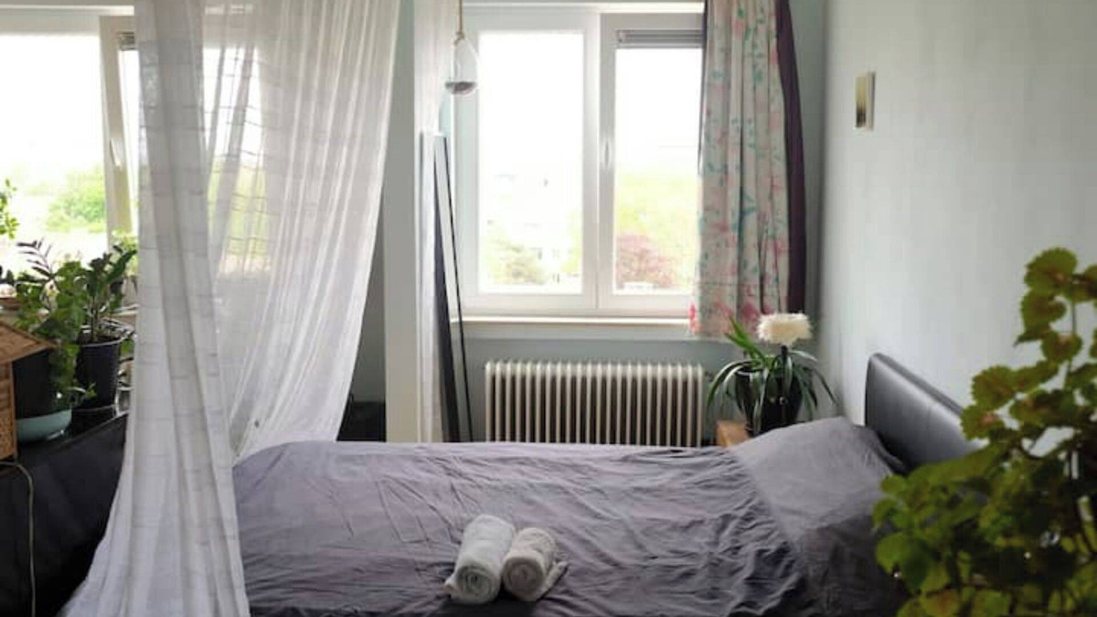 Chatelain Apartment | Comfortable studio with magnificent view