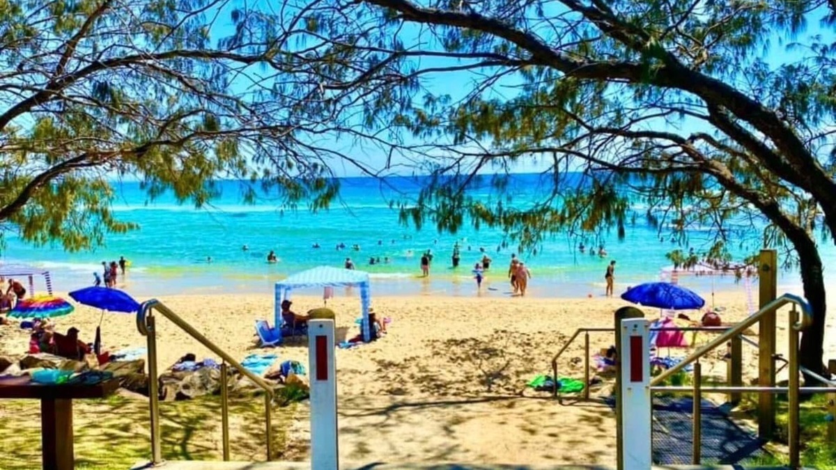 Nambucca Heads House | Comfortable Stylish Townhouse close to cafes, beach, forest & river