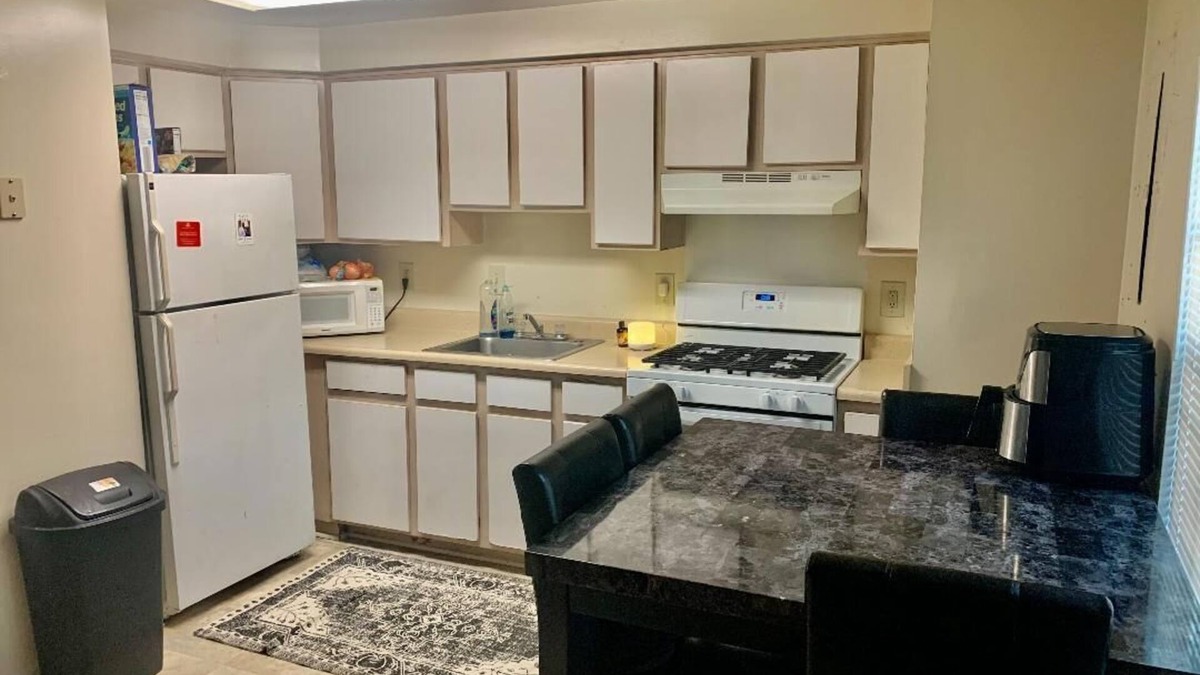 Middle River House | Comfortable Two Bedroom Townhome!