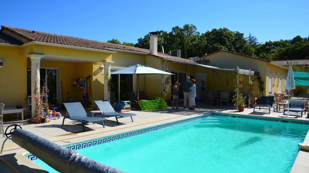 Sainte-Anastasie Villa | Comfortable villa, heated pool in a quiet area, excluding subdivision