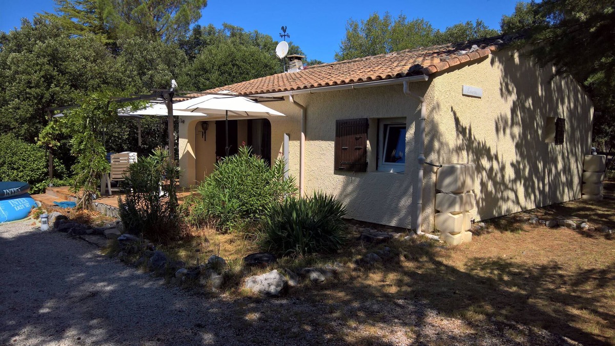 Mejannes-le-Clap House | Comfortable vacation home with large garden, ideal for tall people.