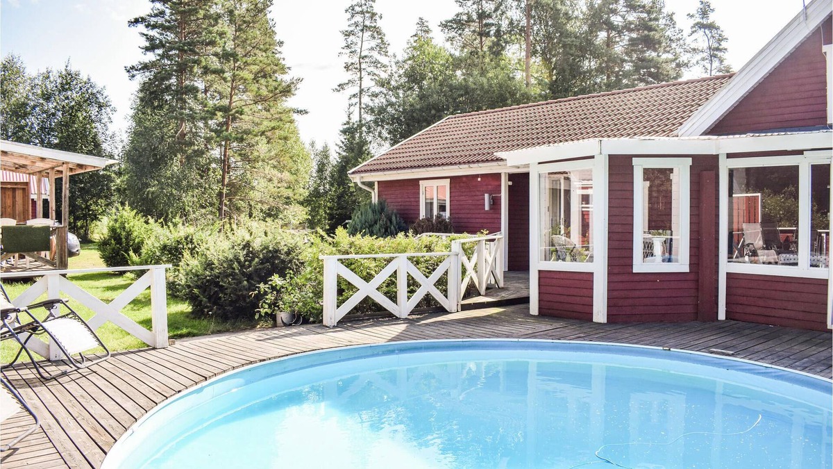 Sodra Vi Apartment | Comfortable vacation apartment in the countryside.