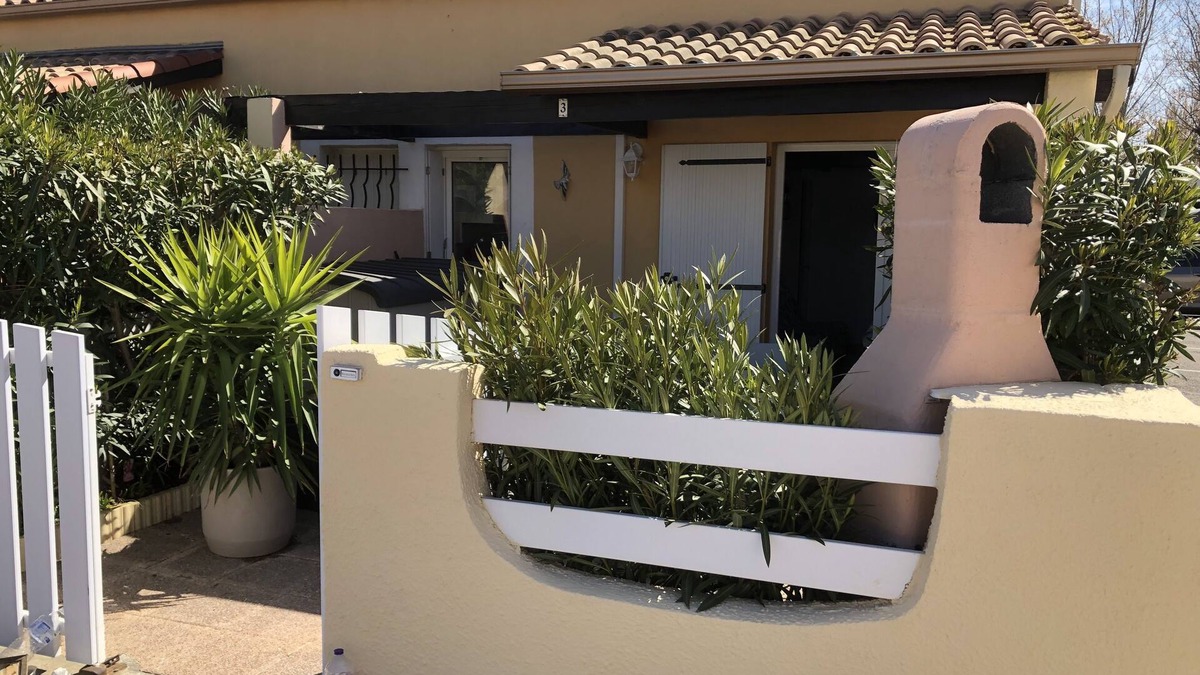 Vias Villa | COMFORTABLE VILLA NEAR EUROPARK