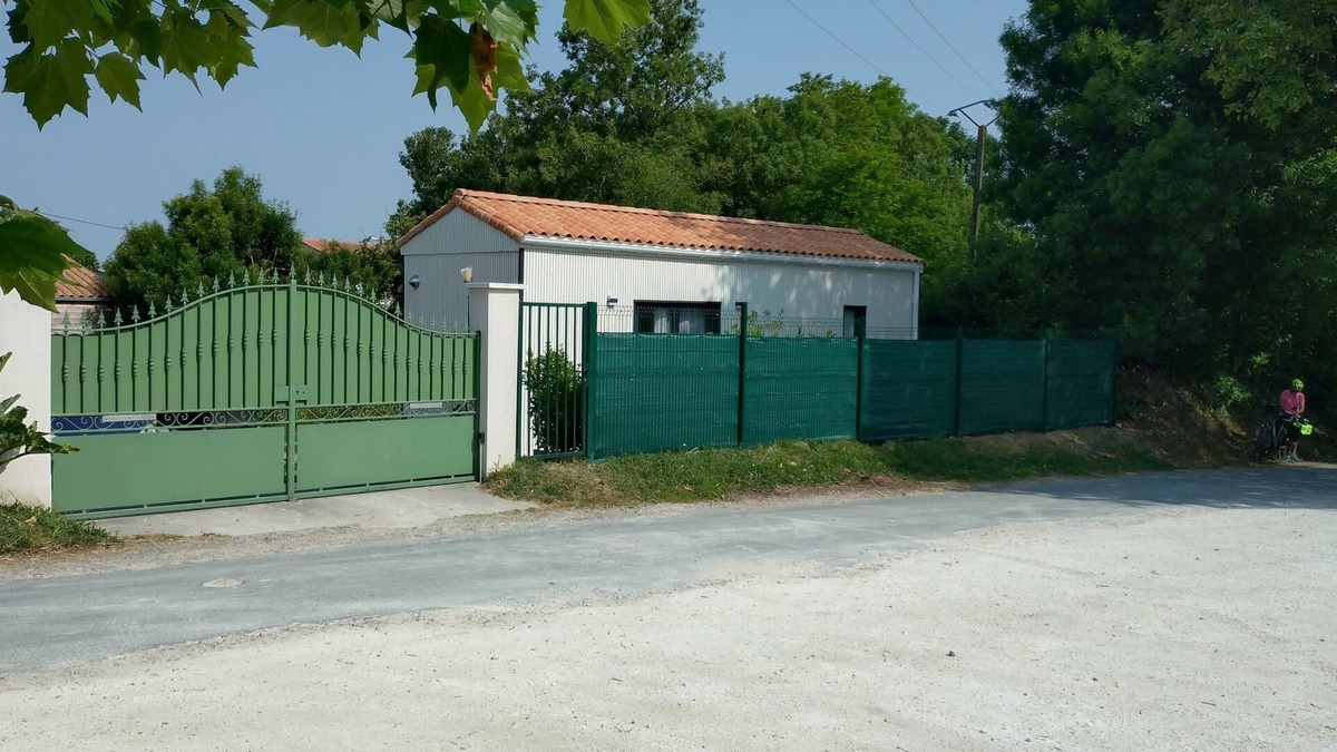 Sainte-Soulle Apartment | Comfortable wood-frame studio for 2 people 15 mins from La Rochelle