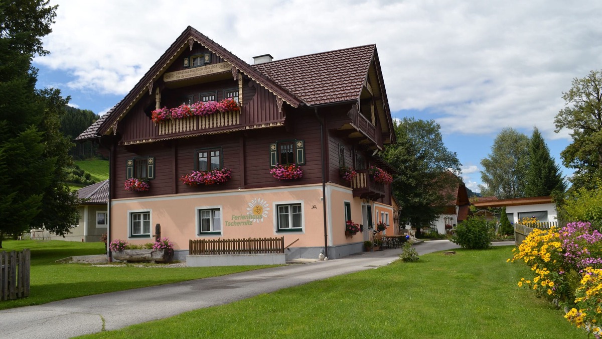 Michaelerberg-Pruggern House | Comfortably furnished vacation home in the mountains