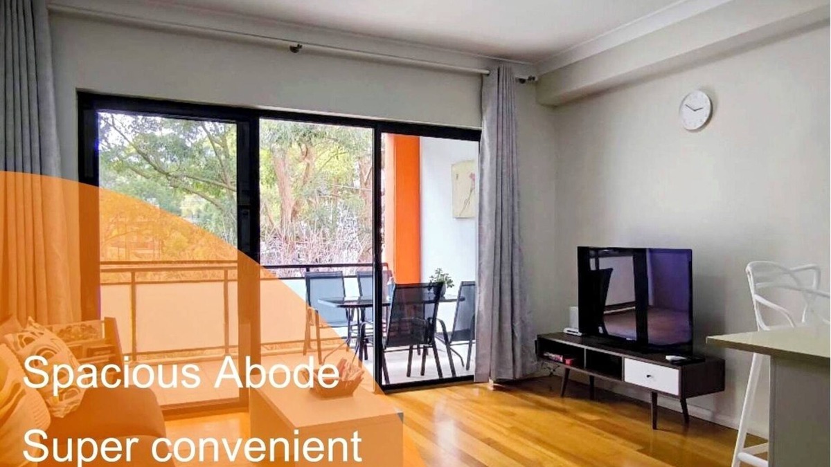 Alexandria Apartment | Comfy 2-bedroom 2-balcony apartment/Close to CBD/Train and Metro easy reach