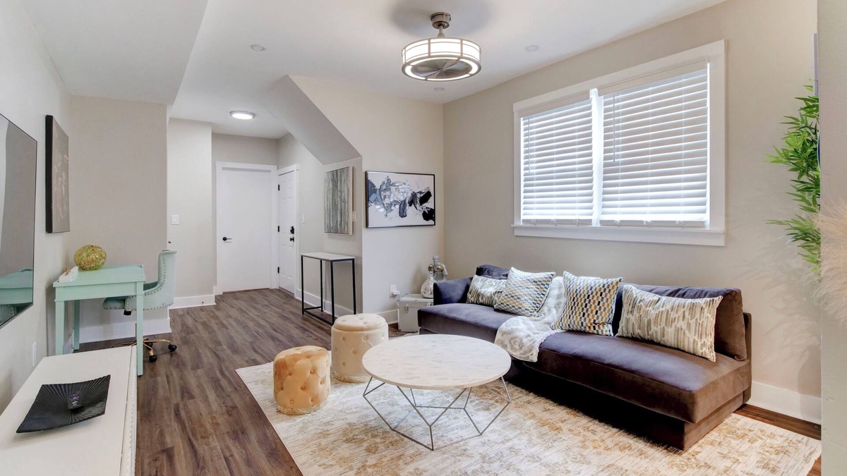 McGinley Square Apartment | Comfy Bright Peaceful 1BR - Minutes to NYC