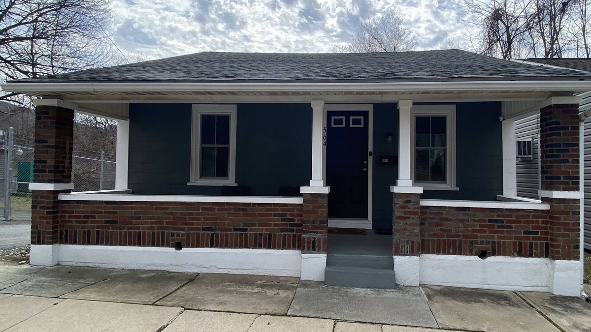 Palmerton House | Comfy Bungalow close to outdoor activities,Blue Mountain, Jim Thorpe & Lehighton