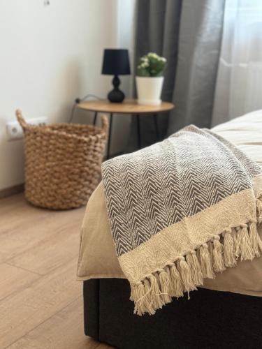 Grizinkalns Apartment | Comfy Central Apartment in Riga