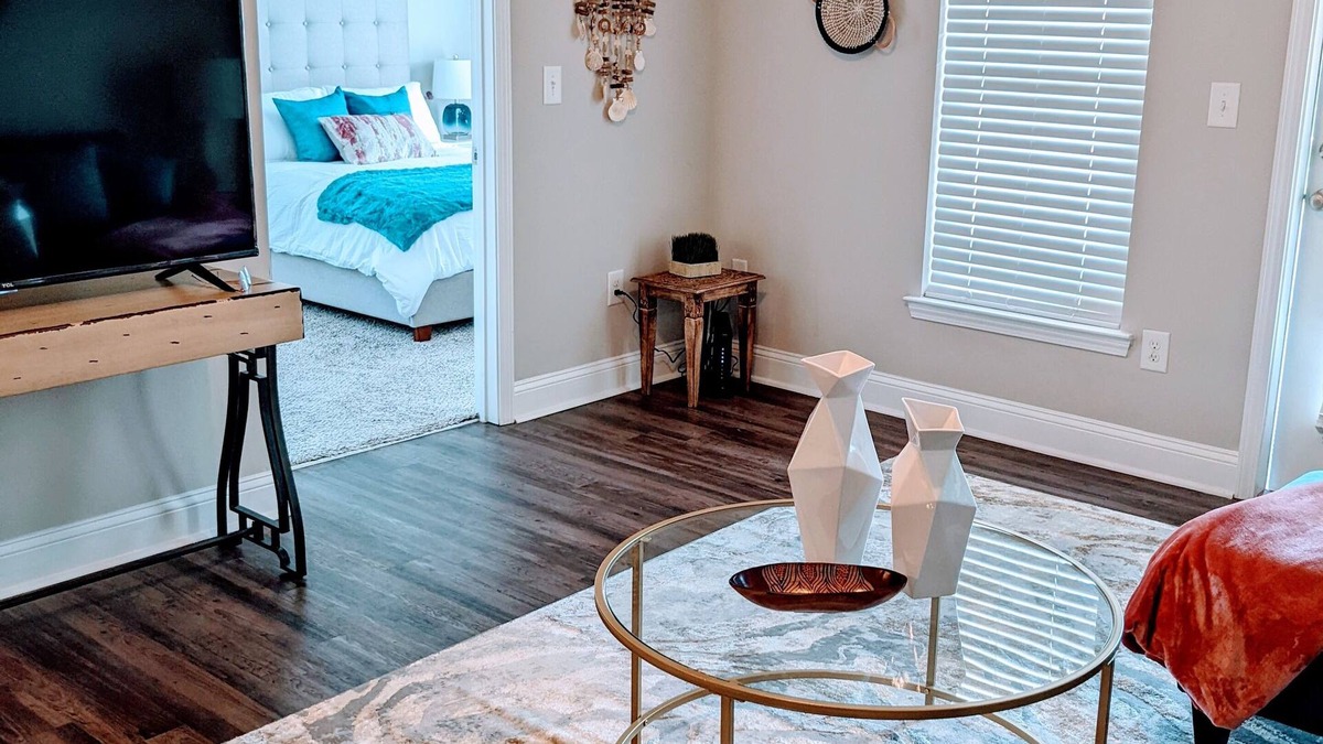 Johns Island Apartment | Comfy Coastal Getaway Close to Downtown & Beach