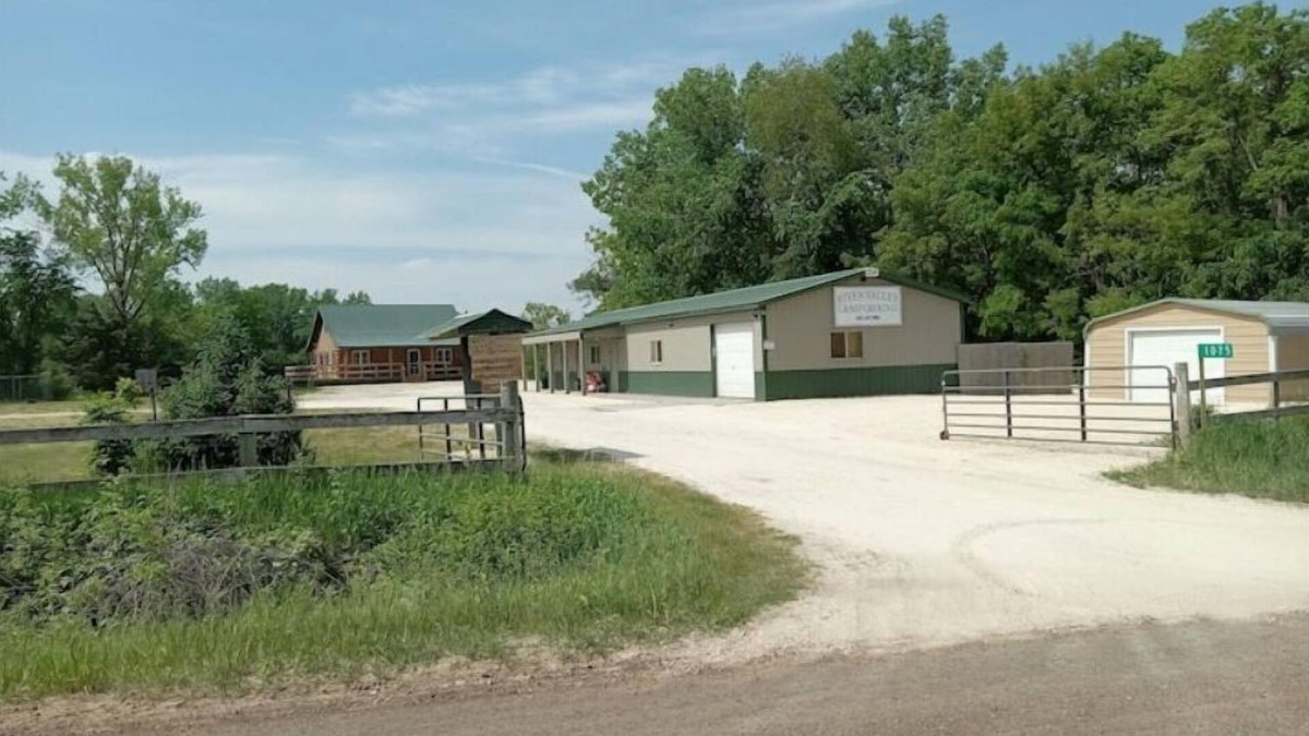 Littleport Cabin | Comfy Country Cabin + Event Space w/Fire Pit & Lake Access