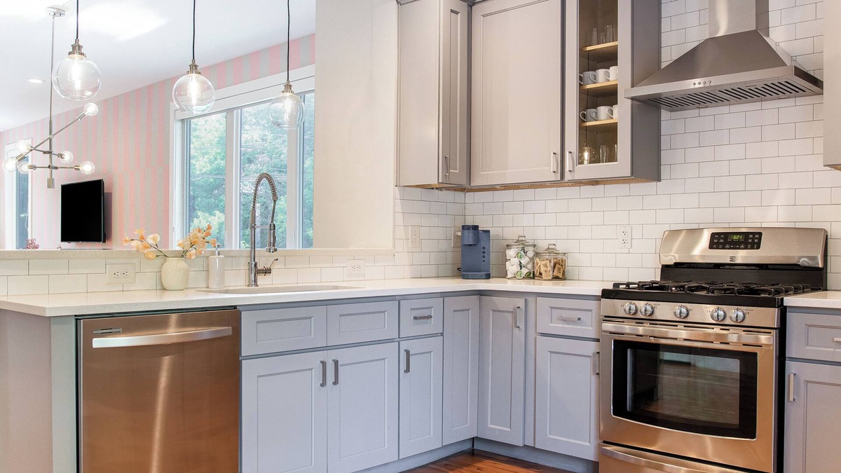 Downtown House | Comfy, Cozy, Fun 3bd Home - 5mins to Downtown