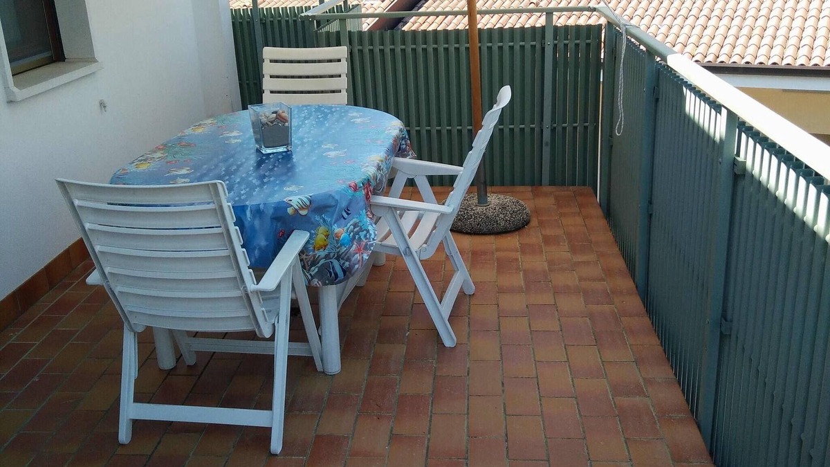 Grado Pineta Apartment | Comfy flat with balcony at 30m from the beach