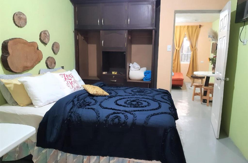 Chimaltenango Apartment | COMFY furnished private apartment.Netflix/internet
