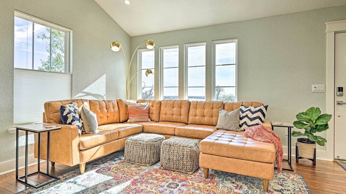 Fredericksburg Cottage | Comfy Hill Country Haven w/Private Hot Tub!