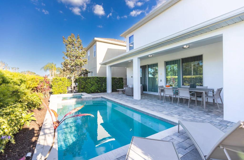 West Kissimmee House | Comfy Modern House w Pool Perfect Location