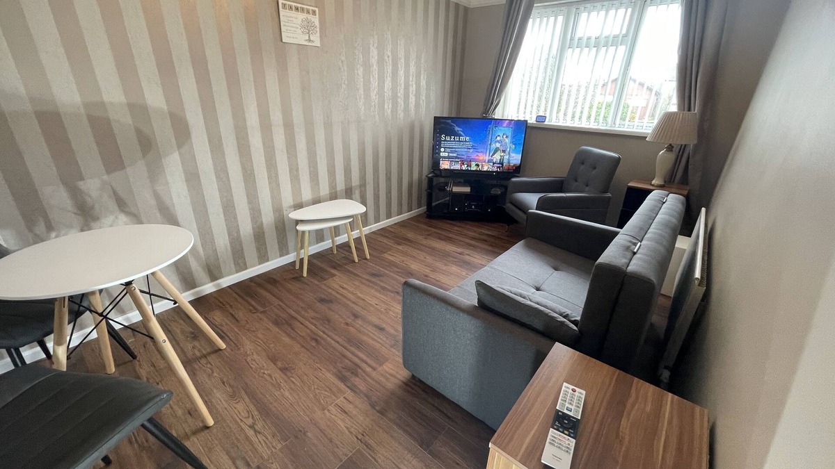 Darlaston Apartment | Comfy One Bedroom Apartment