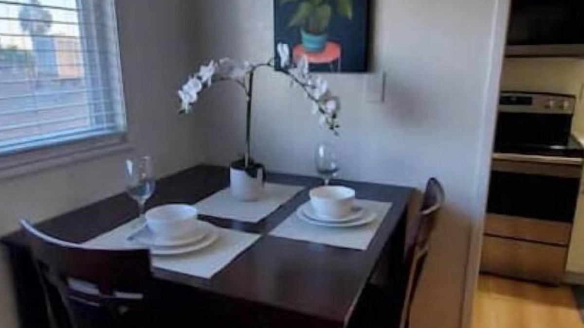 Rialto House | Comfy studio in Rialto
