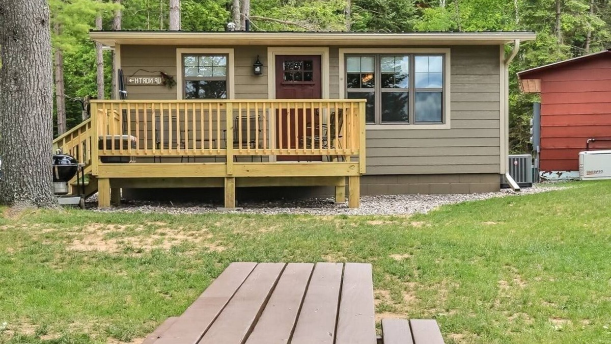 St Germain Cabin | COMING MAY 2026 – COMPLETELY REMODELED 2BD, 1BA LAKEFRONT CABIN ON LOST LAKE