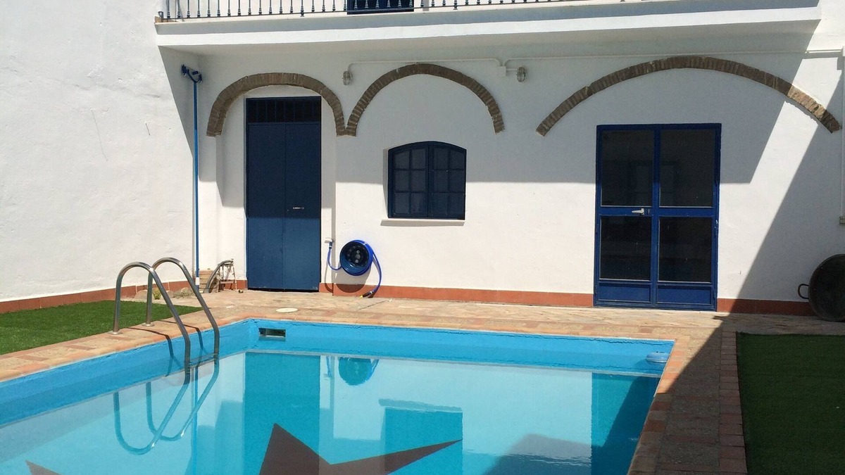 Tocina House | Commander's corner