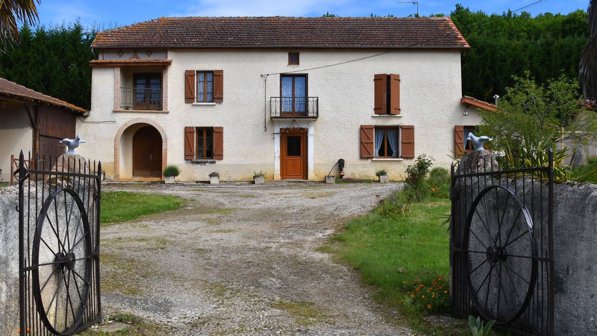 Cardeilhac Cottage | Commingeoise farm (Renaissance)