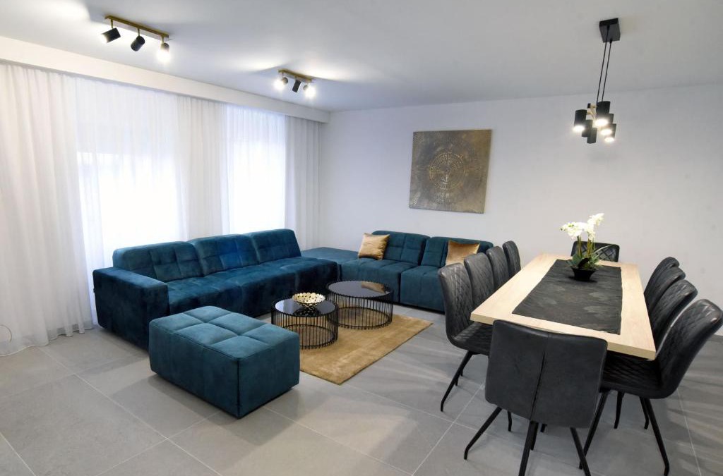 Rijeka Villa | Commodious house in Rijeka with 5 bedrooms
