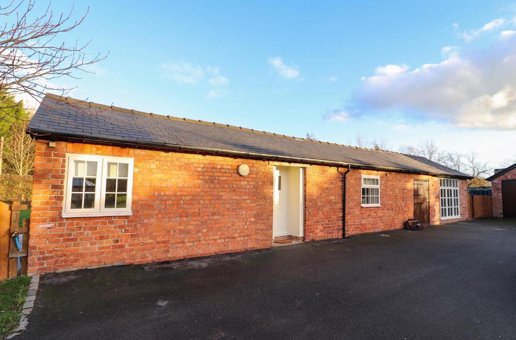 Wrexham House | Commonwood Cottage