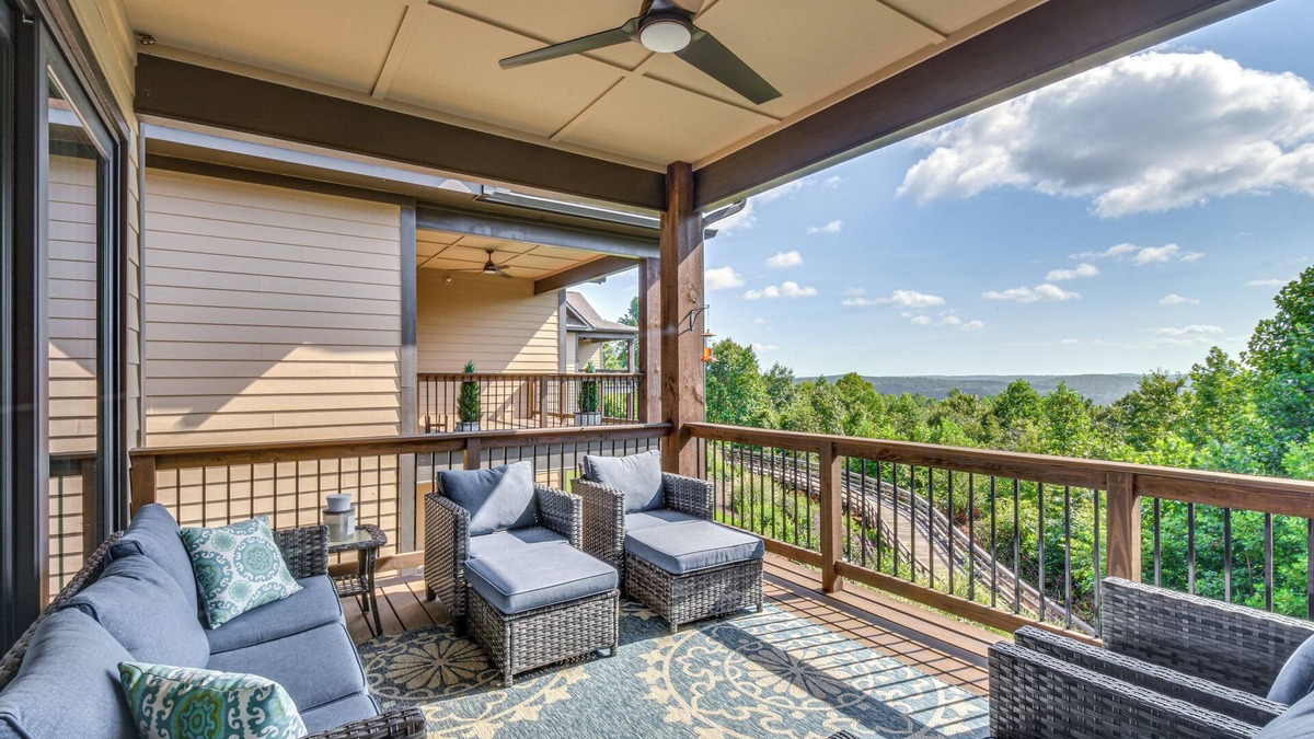 Toccoa Condo | Community Perks: Mountain-View Condo in Toccoa!
