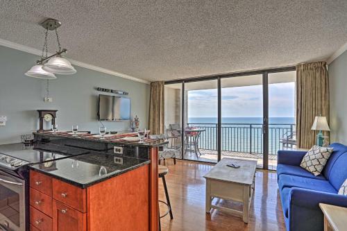 Myrtle Beach Apartment | Community Pool Access Condo in Myrtle Beach