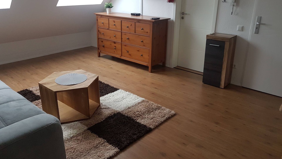 Volmerswerth House | Complete apartment in Dusseldorf: 45m ² underground close to A4