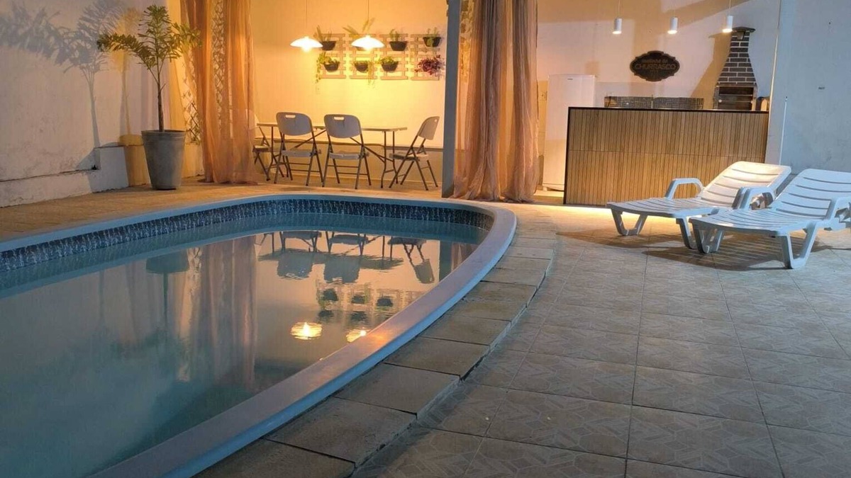 Caruaru House | Complete house with air conditioning and swimming pool, for 10 people.