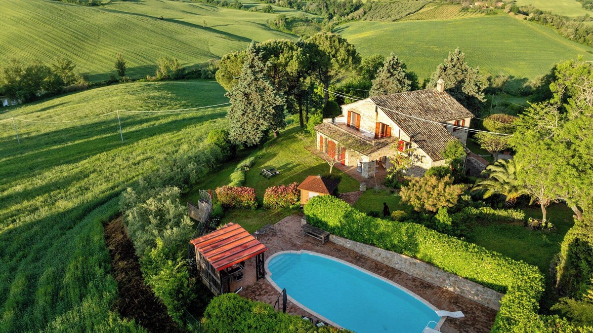 Rupoli House | Complete refurbished old farmhouse with pool and garden