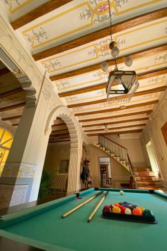 Alzira Villa | Complete, spacious house, with pool and surrounded by nature