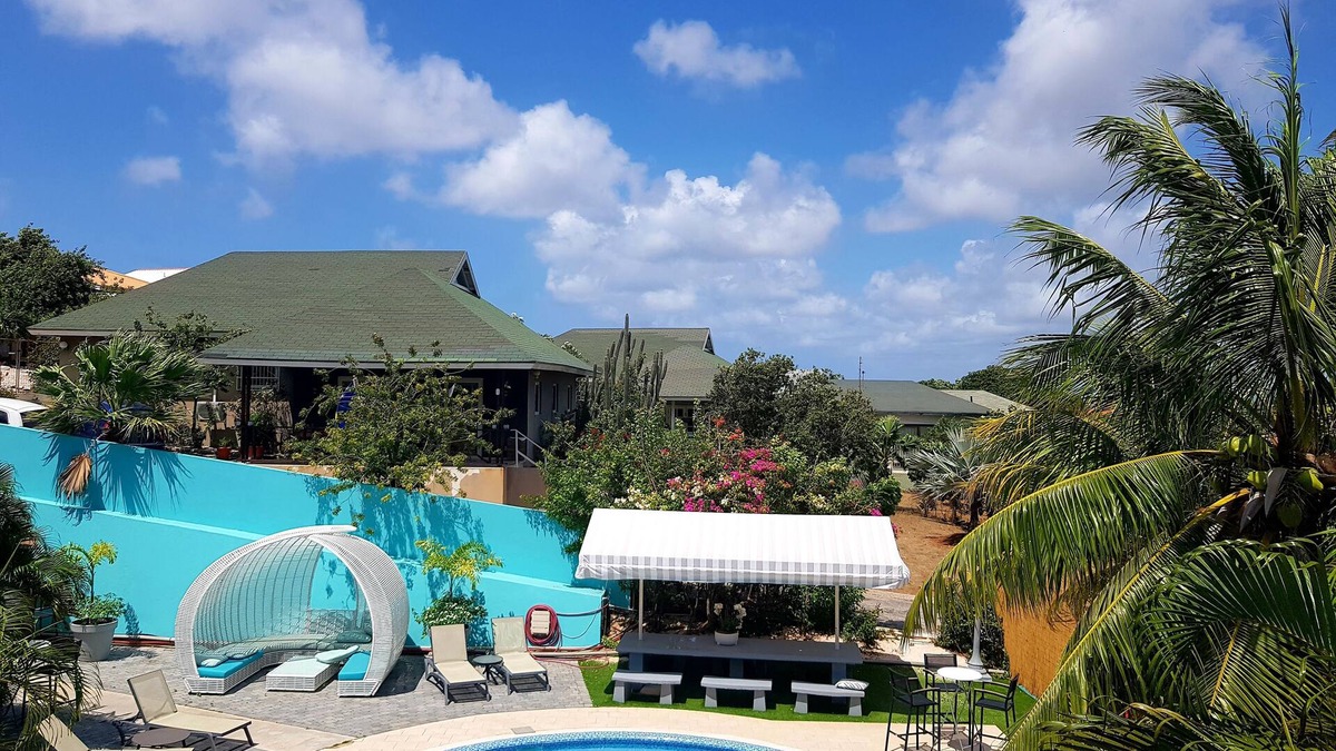 Willemstad Villa | Complete three-bedroom Villa @ Route 66 Curacao Jan Thiel