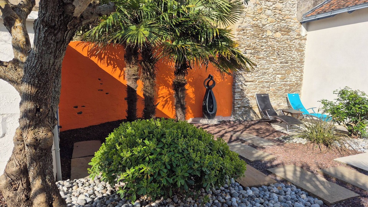 La Bernerie-en-Retz House | Completely renovated house, comfortable, close to the beach, free wi-fi access.