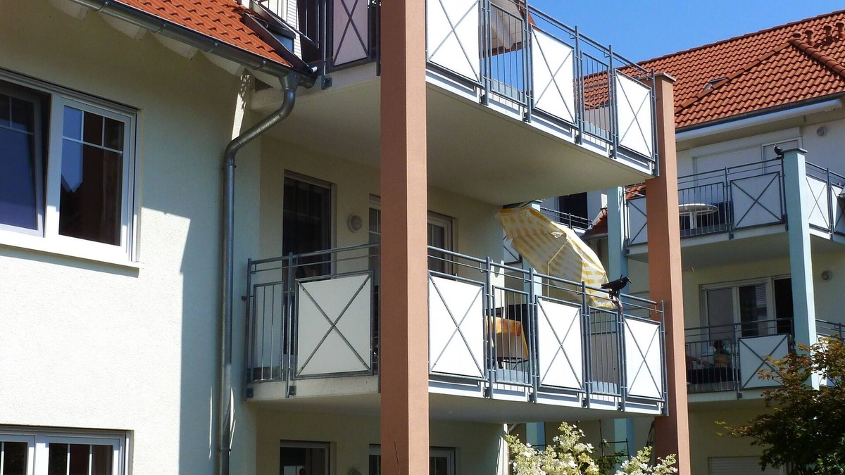 Immenstaad am Bodensee Apartment | completely new, modern, 2 bedrooms, central and quiet, 100m to Bodensee